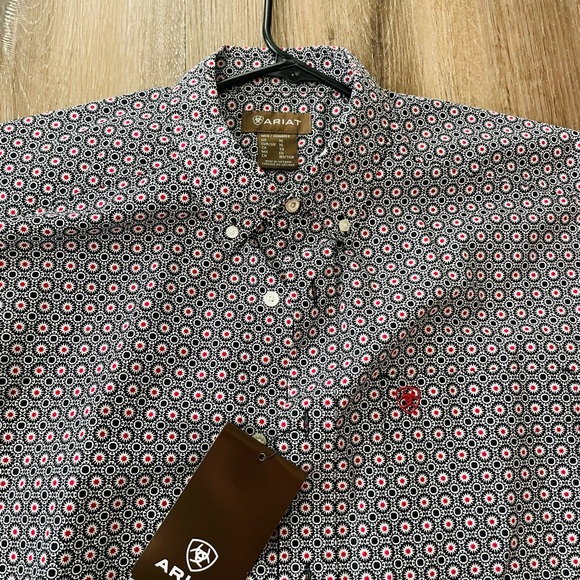 Ariat Men’s Oxford Dress Shirt - Picture 2 of 4